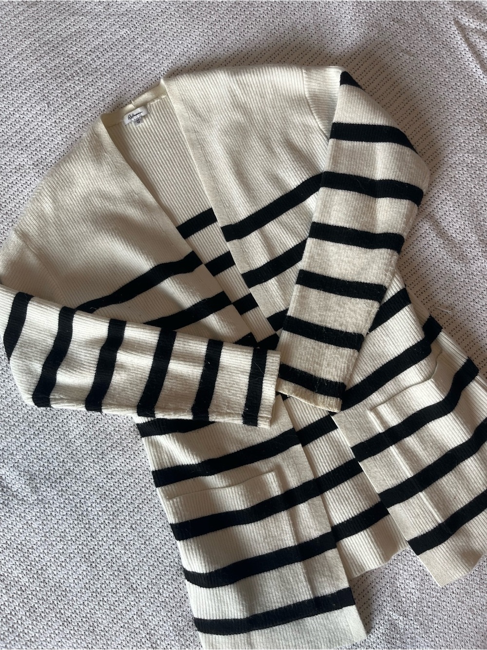 Reitmans White and Black Striped Open-Front Cardigan